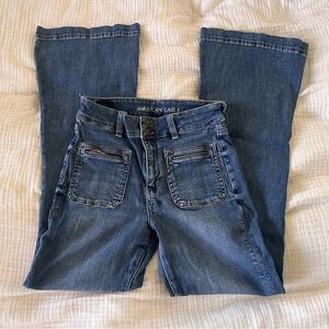 American Eagle Outfitters AE Women's Super Hi-Rise Flare Stretch Jeans 8 Long